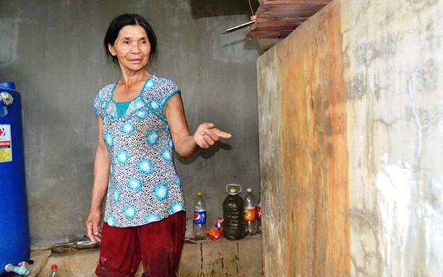 Thanh Hóa: Cả thôn 40 năm khổ sở vì nước nhiễm xăng