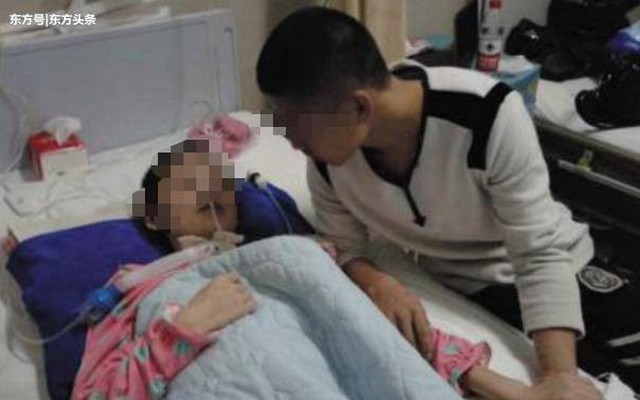 Chàng trai hết lòng chăm sóc bạn gái sống thực vật, nhưng đến khi cô tỉnh lại thì chân tướng khiến ai cũng giật mình