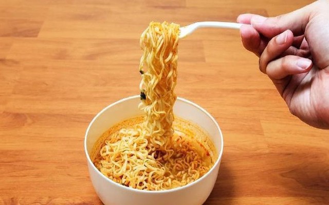 Bạn đã ăn mì ăn liền đúng cách?