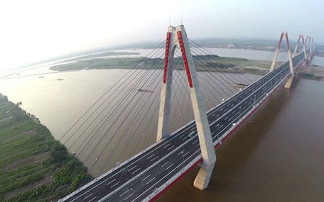 Cầu Nhật Tân đội vốn 400 tỷ: Lỗi chính quyền, ngân sách bị 'móc túi'