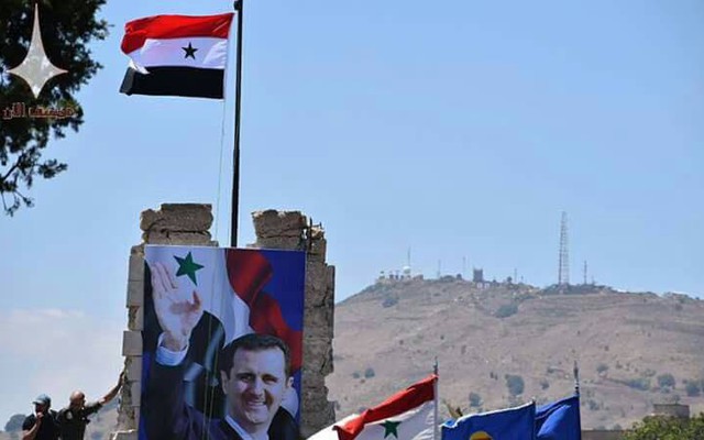Quân đội Syria kéo cờ ở Quneitra, lính Israel "trơ mắt nhìn": Chiến thắng ngạo nghễ