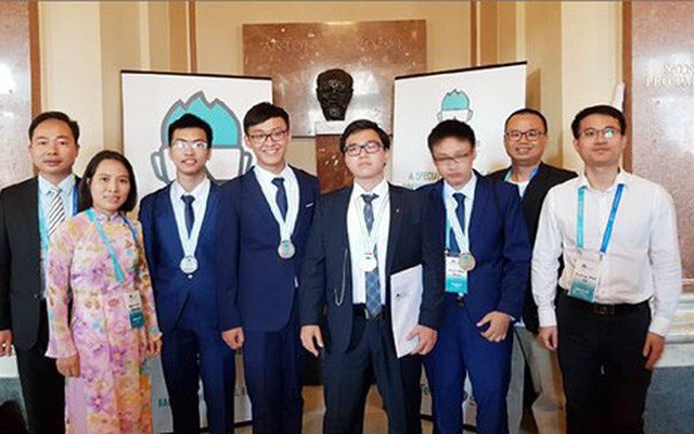 4 học sinh Việt Nam đều đoạt huy chương Olympic Hoá học Quốc tế 2018
