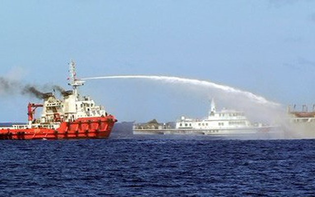 Trung Quốc thay vòi rồng bằng pháo hạm, Biển Đông sắp "dậy sóng"?