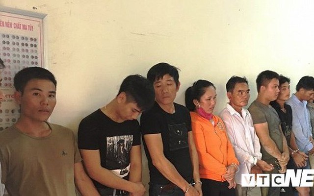 Bắt giữ 19 con bạc sát phạt bằng hình thức cá độ chọi trâu ở Nghệ An