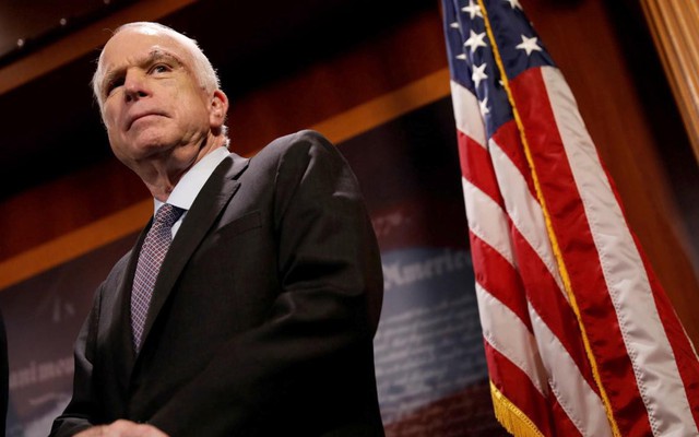 TNS John McCain: Gọi TQ là "kẻ bắt nạt" và di sản cuối đời cứng rắn đến cùng với Bắc Kinh