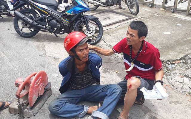 “Hiệp sĩ” Sài Gòn bị đâm trọng thương đã trở lại bắt cướp