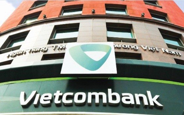 Vụ mất tiền trong thẻ Visa Vietcombank: Thời gian tra soát 180 ngày là đúng quy định