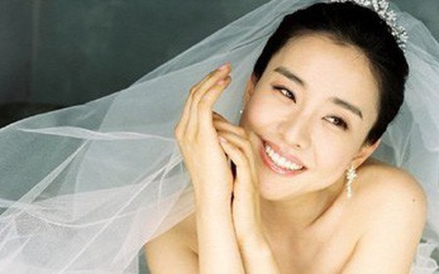 Sau 10 năm kết hôn, mỹ nhân phim "Nàng Dae Jang Geum" bất ngờ tuyên bố ly dị chồng doanh nhân