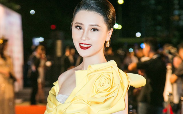 Á hậu Trang sức Thái Như Ngọc và chút tiếc nuối cho Tân Hoa hậu Trần Tiểu Vy