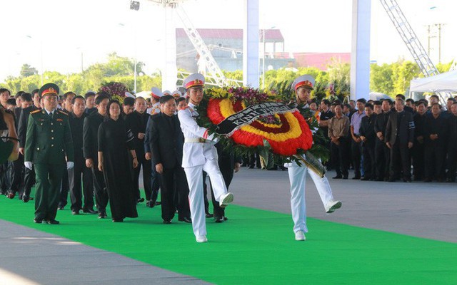 Hình ảnh lễ viếng Chủ tịch nước Trần Đại Quang tại quê nhà