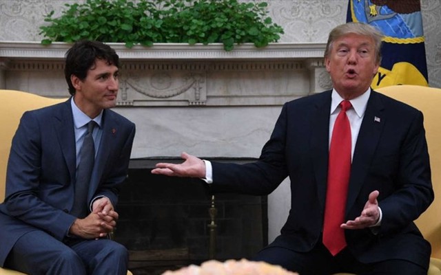 Tổng thống Donald Trump dọa Quốc hội Mỹ, "phủi tay" với Canada