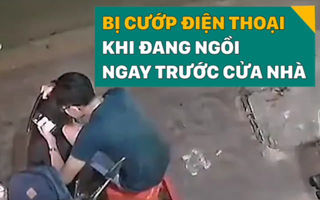 Mải dùng điện thoại, chàng trai khóc hận vì "bàn tay xấu xí" của người lạ