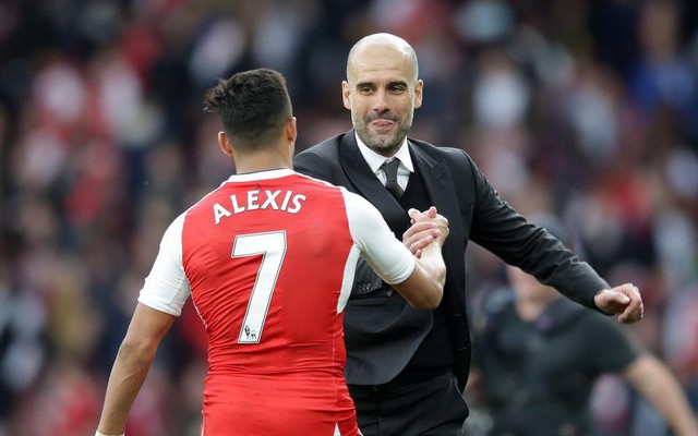 Pep Guardiola & Alexis Sanchez: 7 năm trời, hàng vạn dặm thoát khỏi bóng Messi