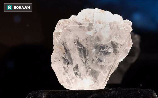 Đào được viên kim cương khổng lồ, trị giá 40 triệu USD ở châu Phi