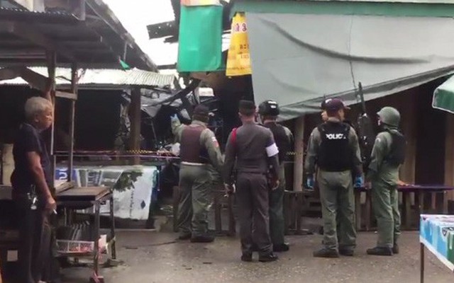 Đánh bom xe giữa chợ ở Nam Thái Lan, 21 người thương vong