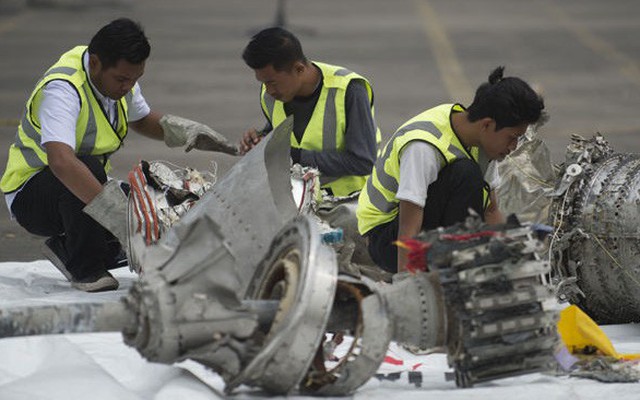 Bí ẩn MH370 có thể được giải đáp nhờ mảnh vỡ máy bay JT610 của Indonesia