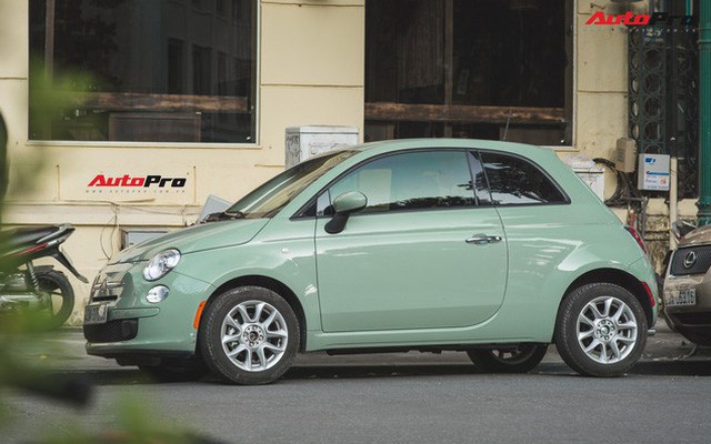 Fiat 500 xanh bạc hà - Xe hiếm chơi màu độc tại Hà Nội