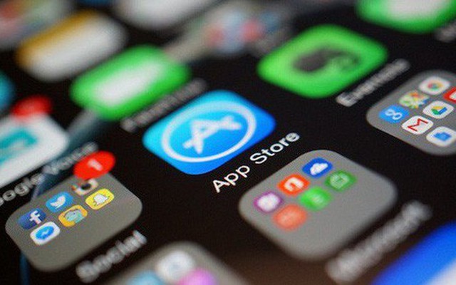 Ứng dụng giả mạo này được tôn lên Top 1 App Store mà Apple không hề hay biết, mãi mới kịp xử lý