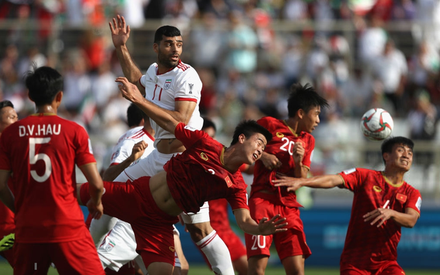 Vé vào vòng 1/8 Asian Cup 2019: Đừng dùng may mắn che lấp nỗ lực của Việt Nam