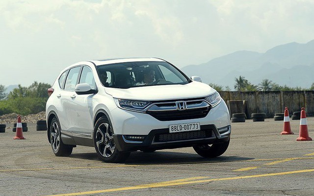 Honda CR-V chính thức tăng giá thêm 10 triệu đồng