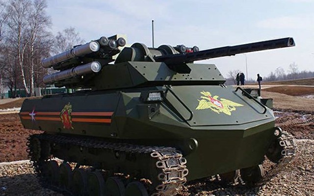 Quân đội Nga đưa vào biên chế tổ hợp robot Uran-9, từng tham chiến ở Syria