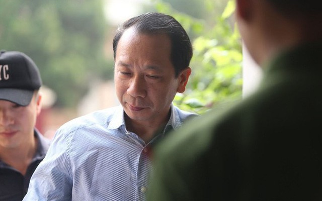 Phó Chủ tịch tỉnh Hà Giang nói chỉ nhờ xem điểm nhưng cháu gái lại được nâng
