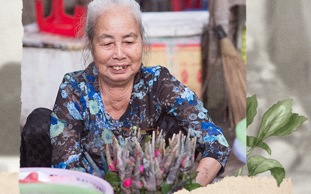 Triết lý sung sướng phụ nữ hiện đại nào cũng phải học từ cụ bà 81 tuổi bán hoa gói lá 70 năm ở góc chợ Đồng Xuân