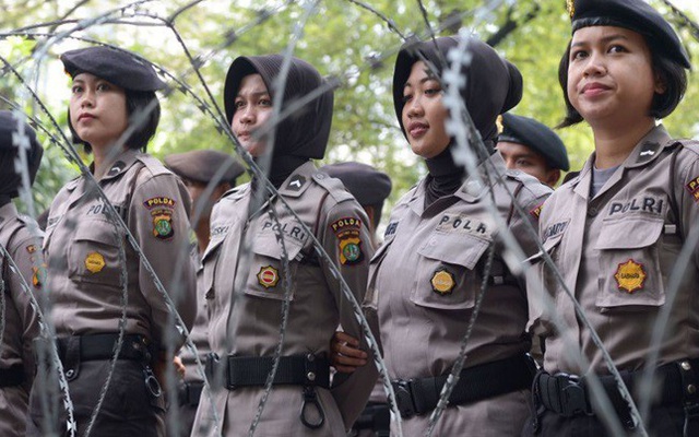 Xảy ra đánh bom gây thương vong tại trụ sở cơ quan cảnh sát Indonesia