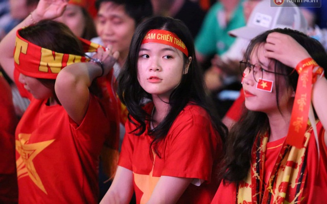 Hàng triệu cổ động viên tin tưởng chiến thắng của đội tuyển Việt Nam trước UAE
