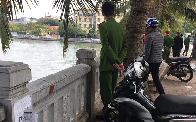 Hà Nội: Người đi đường phát hiện thi thể một phụ nữ nổi trên Hồ Tây