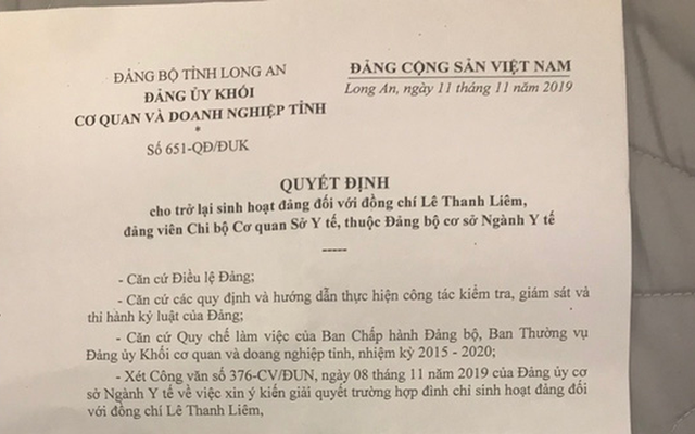 Mang thân phận bị can vẫn được... sinh hoạt đảng (?)