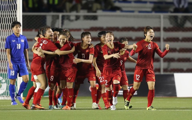 Hạ Thái Lan bằng "độc chiêu", Việt Nam giành tấm HCV SEA Games sau trận cầu vô cùng quả cảm