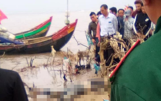 Phát hiện thi thể người phụ nữ tử vong từ trong Tết dạt vào bờ biển