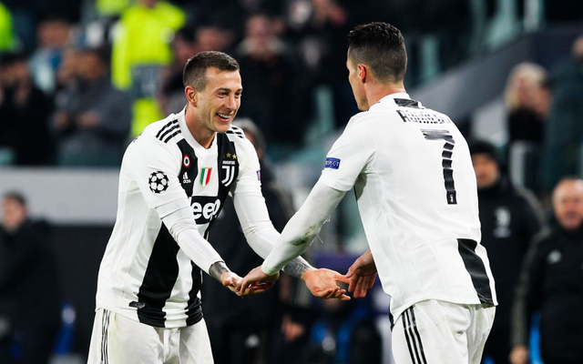 Đằng sau hào quang của Ronaldo, có một người hùng đặt bút cho "cổ tích" Juventus