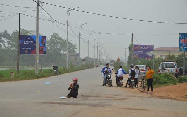 Xe khách đâm chết 7 người ở Vĩnh Phúc: Đám tang 1 người giờ trở thành đám tang cả dòng họ