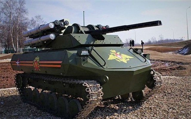 Robot bay và xe tăng sẽ là nòng cốt của quân đội Nga tương lai