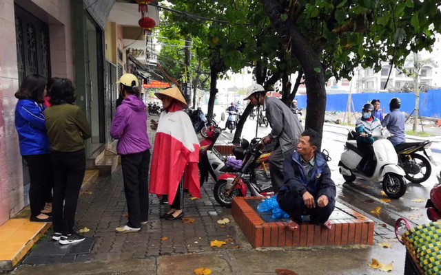 Hàng xóm kể về gã thầy bói "bí hiểm" từng ra tay truy sát 4 người trong gia đình thương vong