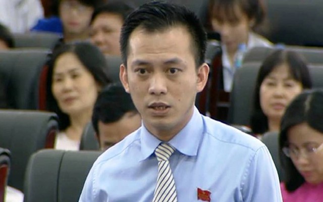 Ông Nguyễn Bá Cảnh từng không đồng ý việc miễn phí gửi xe hoàn toàn mà người dân vô cùng ủng hộ