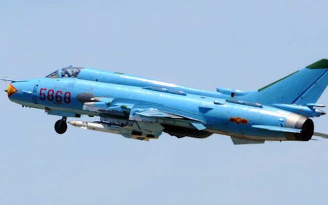 Sức mạnh của đôi cánh ma thuật Su-22