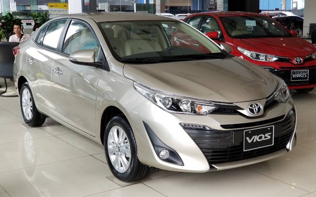 Đại lý tiếp tục xuống giá "sập sàn" Toyota Vios 2019