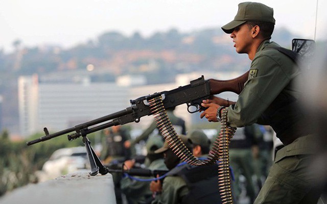 Venezuela tuyên bố sẵn sàng đáp trả nếu Mỹ can thiệp quân sự