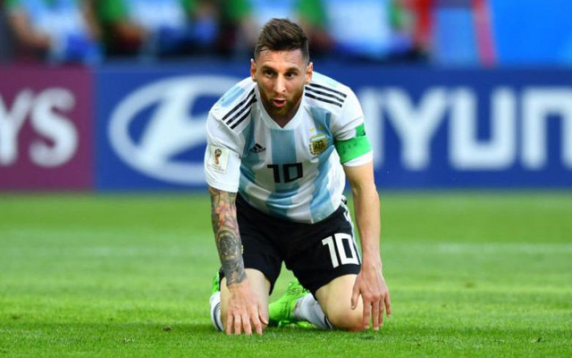 Muốn về đích với Argentina, Messi phải học Ronaldo