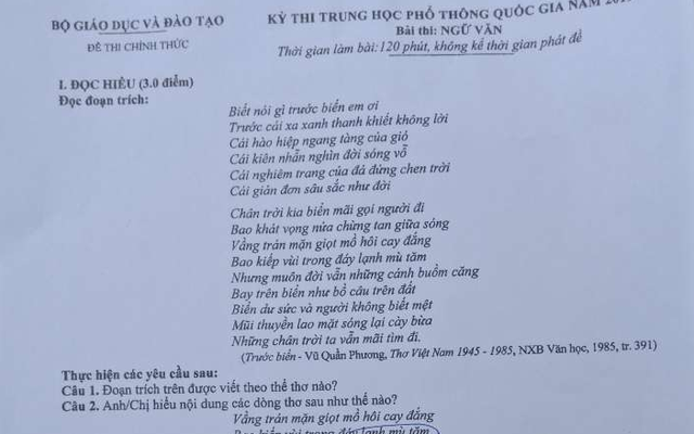 Thí sinh ở Phú Thọ bị đình chỉ, giao CA điều tra vì mang điện thoại chụp ảnh đề thi môn Ngữ văn