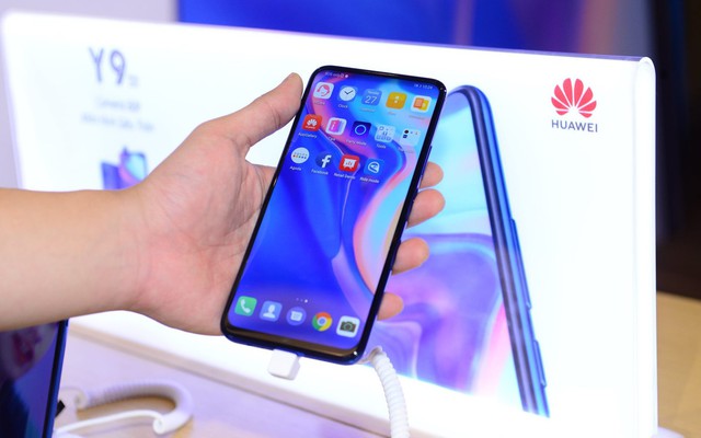 Điện thoại Huawei Y9 Prime 2019 vừa ra mắt giảm giá cả triệu đồng, có nên mua?