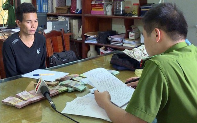 Nguyên nhân gã thanh niên cướp hơn 500 triệu đồng ngân hàng ở Phú Thọ