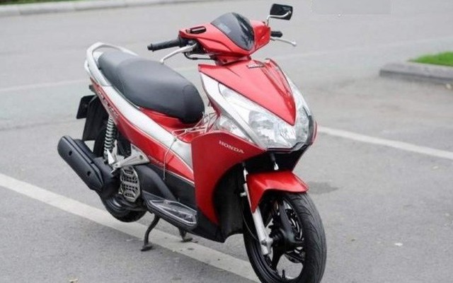 Độc đáo Honda Air Blade biển ngũ quý 1 phát giá 111 triệu đồng