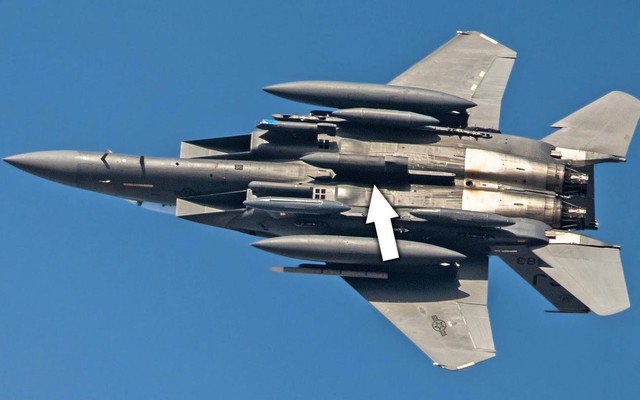 Mỹ "vét sạch" F-15E hiện đại nhất đến Trung Đông: Phủ đầu Iran hay quảng cáo vũ khí?