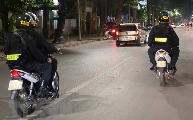 Cảnh sát cơ động Hải Phòng bị nhóm thanh niên đi xe máy khiêu khích, tấn công khi đang tuần tra