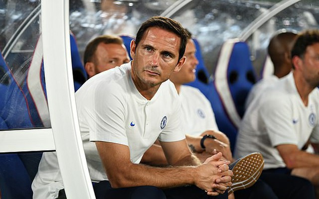 Chelsea thua trận đầu tiên dưới triều đại HLV Lampard