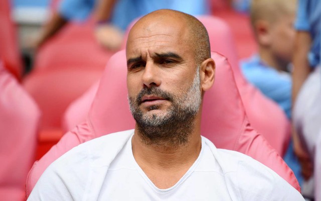 Man City nhận tin dữ, Guardiola hốt hoảng